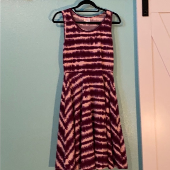 LuLaRoe Dresses & Skirts - LuLaRoe Nikki Dress